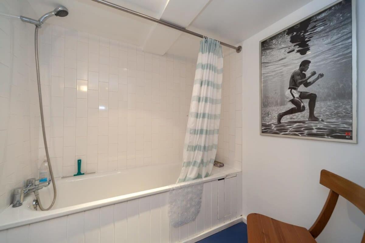 Charming 1 Bedroom Apartment In Old School House London Exterior foto