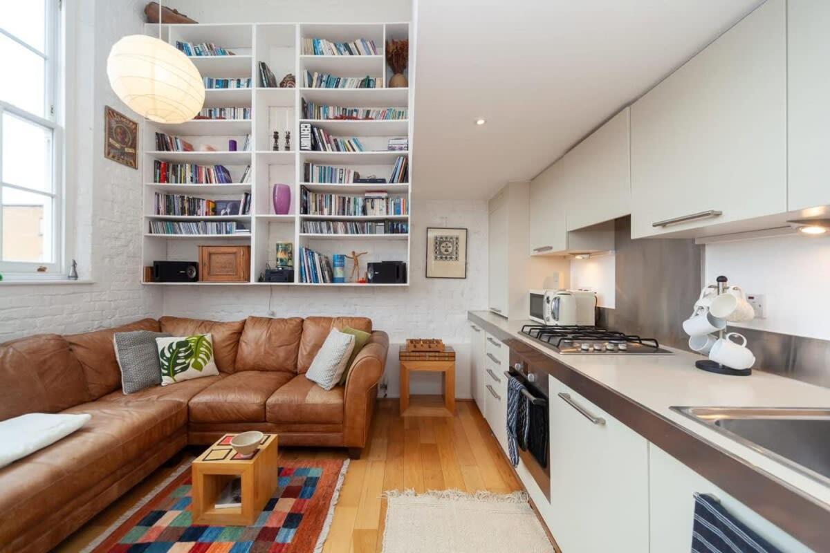 Charming 1 Bedroom Apartment In Old School House London Exterior foto