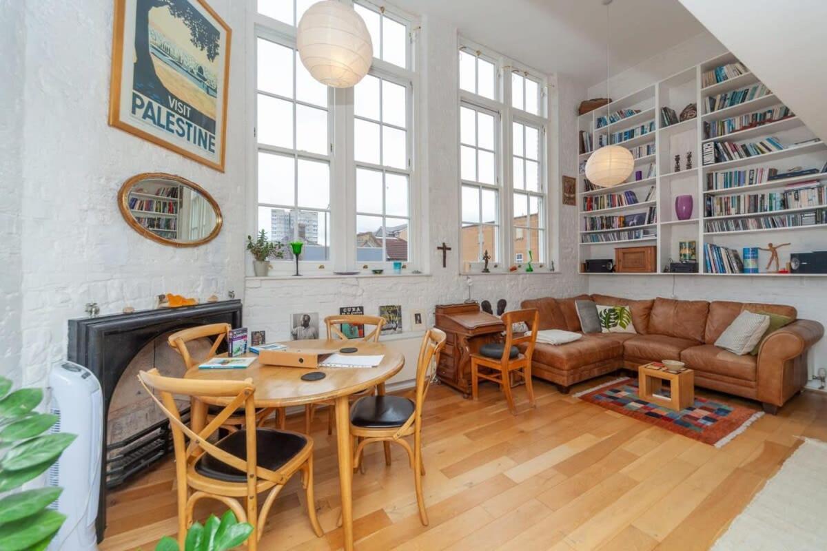 Charming 1 Bedroom Apartment In Old School House London Exterior foto