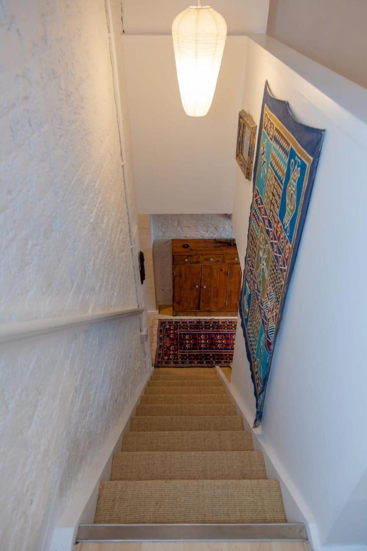 Charming 1 Bedroom Apartment In Old School House London Exterior foto